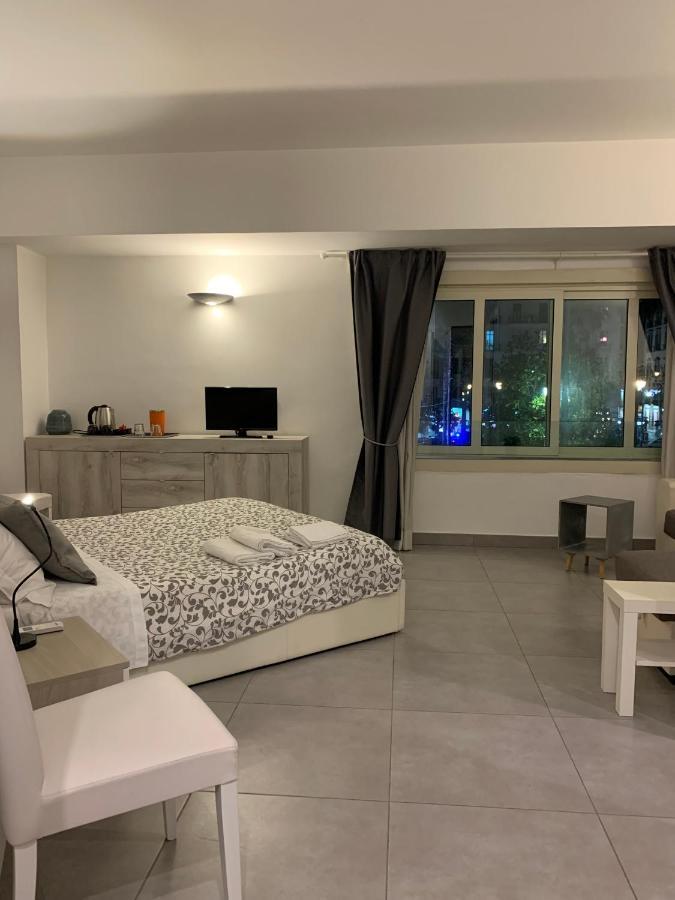 Myb Appartement Napels Buitenkant foto