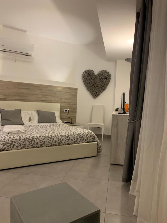 Myb Appartement Napels Buitenkant foto