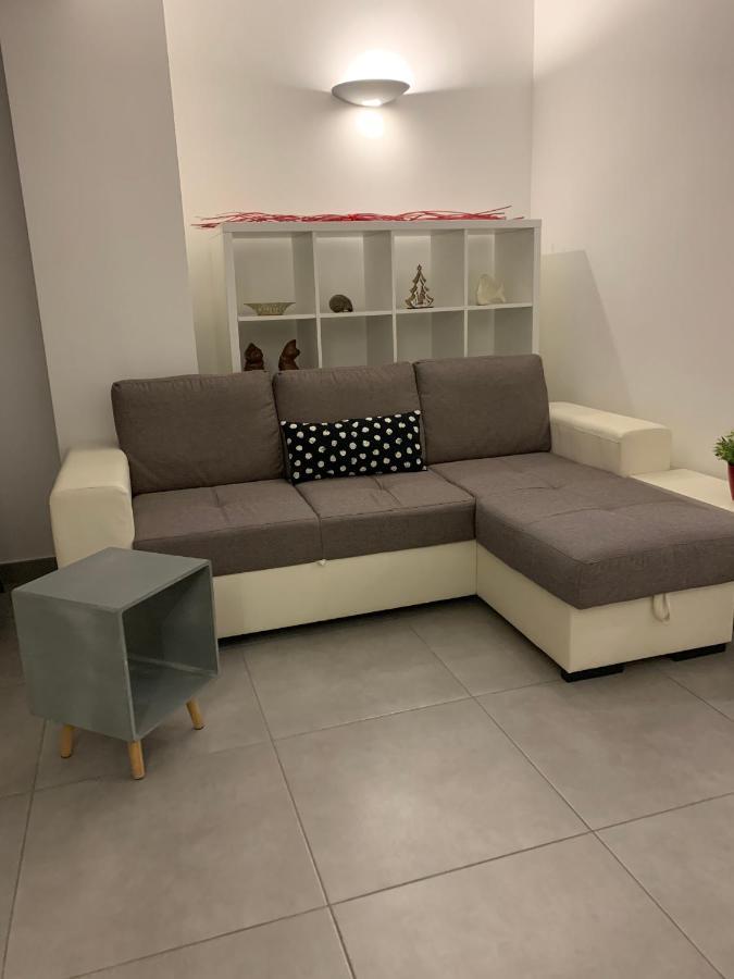Myb Appartement Napels Buitenkant foto