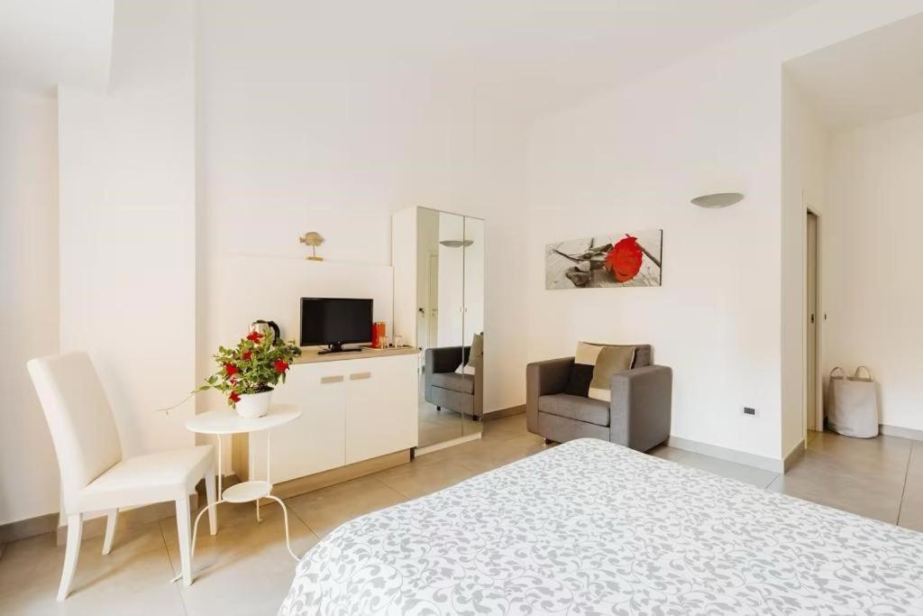 Myb Appartement Napels Buitenkant foto