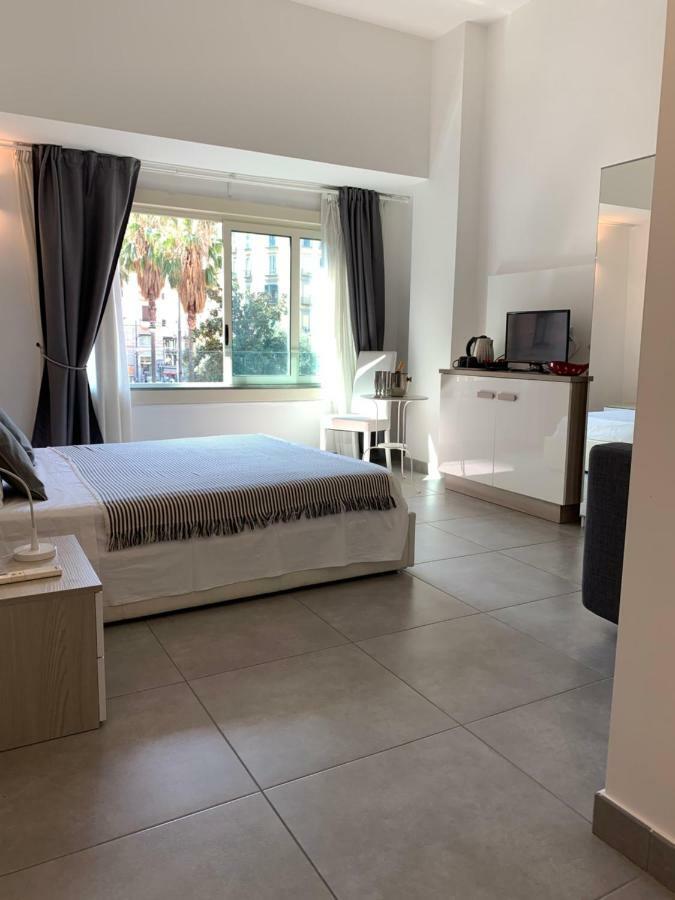 Myb Appartement Napels Buitenkant foto
