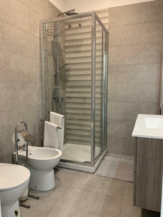 Myb Appartement Napels Buitenkant foto